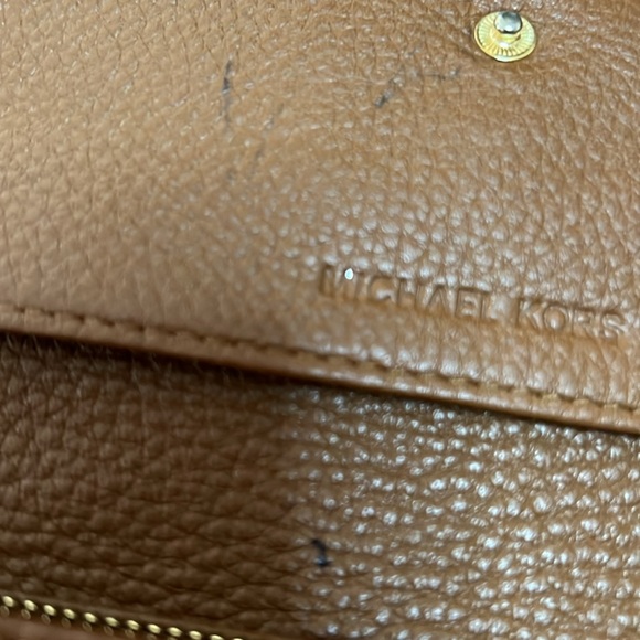 Michael Kors, jet set, slim, flap, pebble, leather wallet - Picture 10 of 15